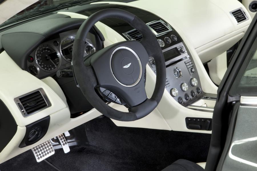 Торпедо Aston Martin DBS by Edo Competition 2010 года  (фото 4 из 12)